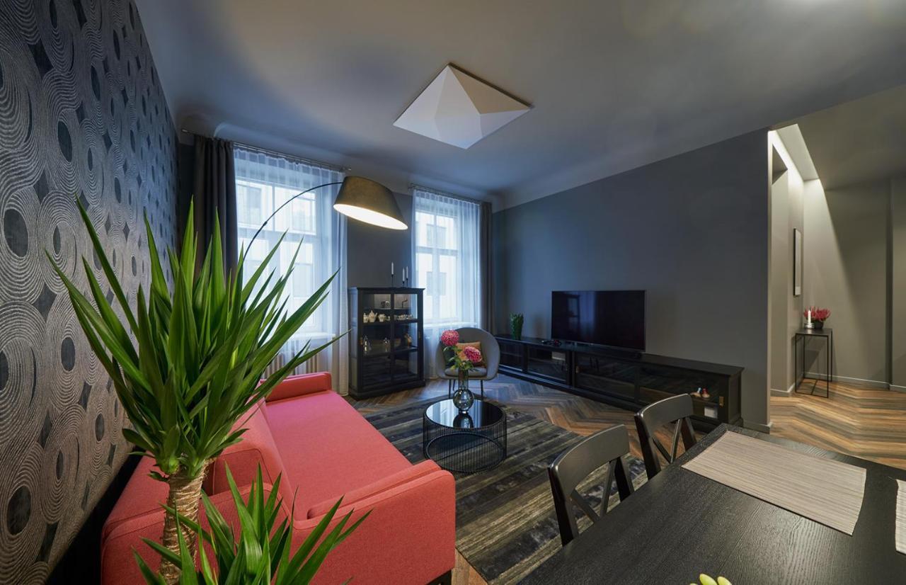 Deco Apartment Riga Buitenkant foto